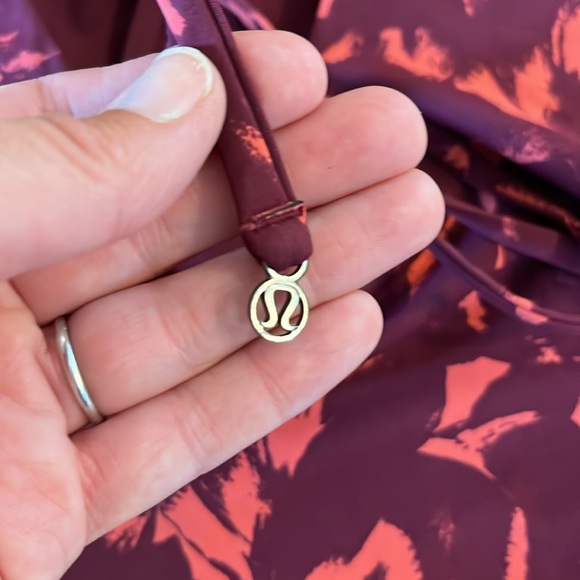 Lululemon Swimsuit Size 4 - Picture 7 of 10